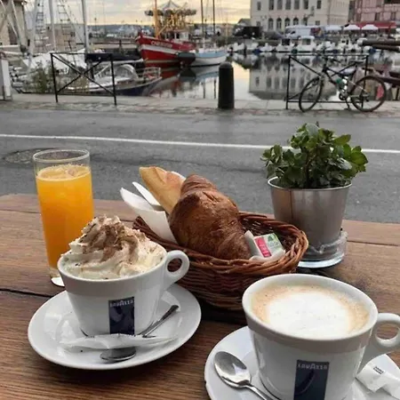 The Cosy Nest Perched In The Heart Of Honfleur