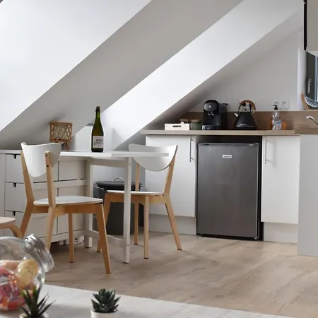 Apartment The Cosy Nest Perched In The Heart Of Honfleur